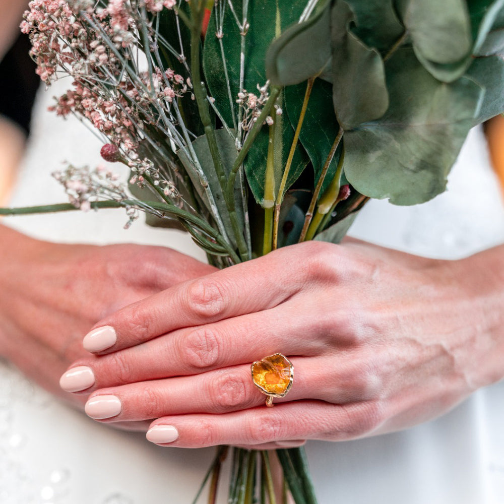 PEOPLE A BEAUTIFUL LOVESTORY