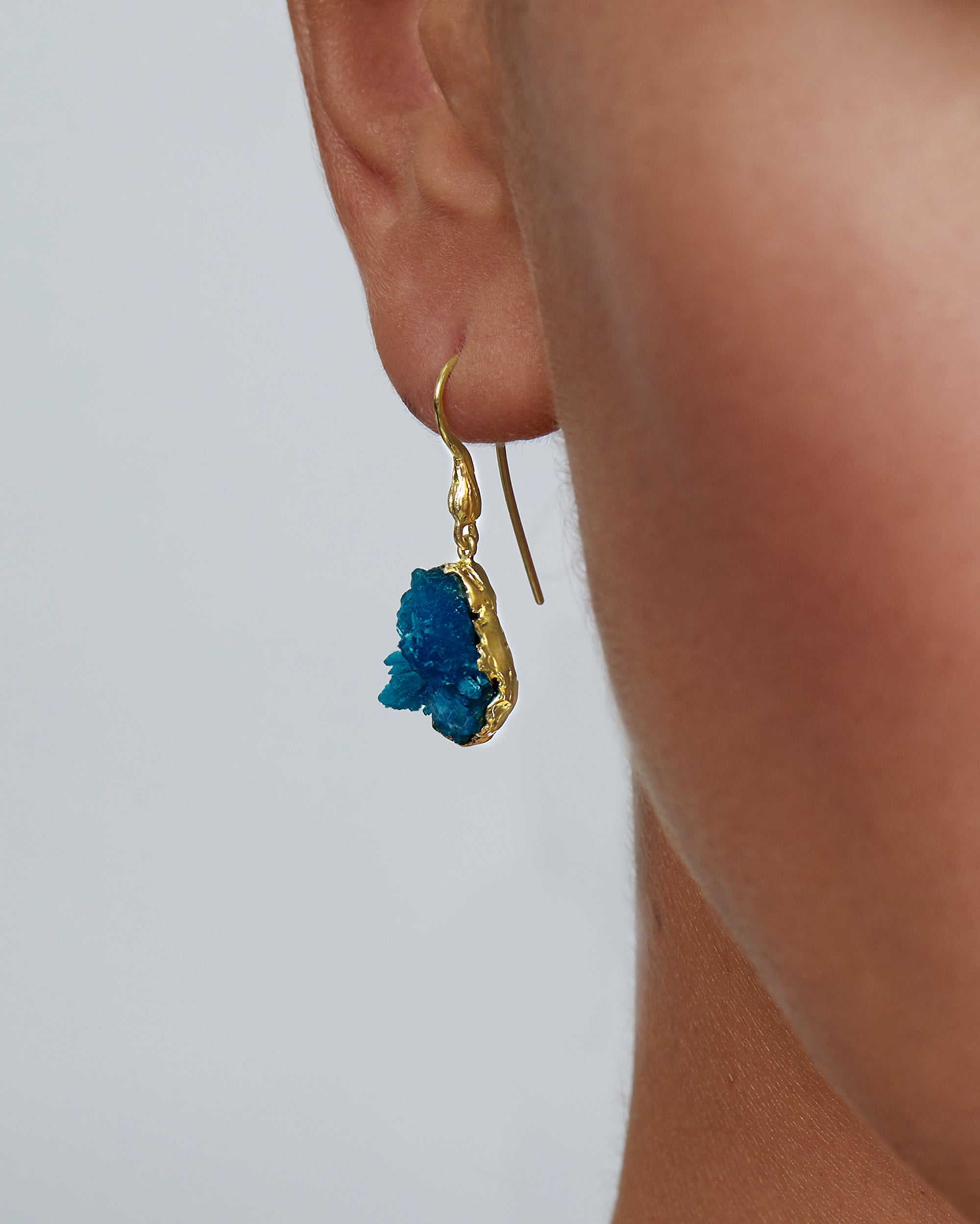 Mineral Blue Night Star Earrings, 18K Gold