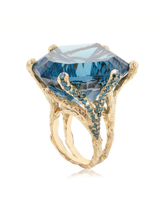18K Yellow Gold Blue Ice Topaz King Cocktail Ring with Diamond by Natalie Dissel Jewellery