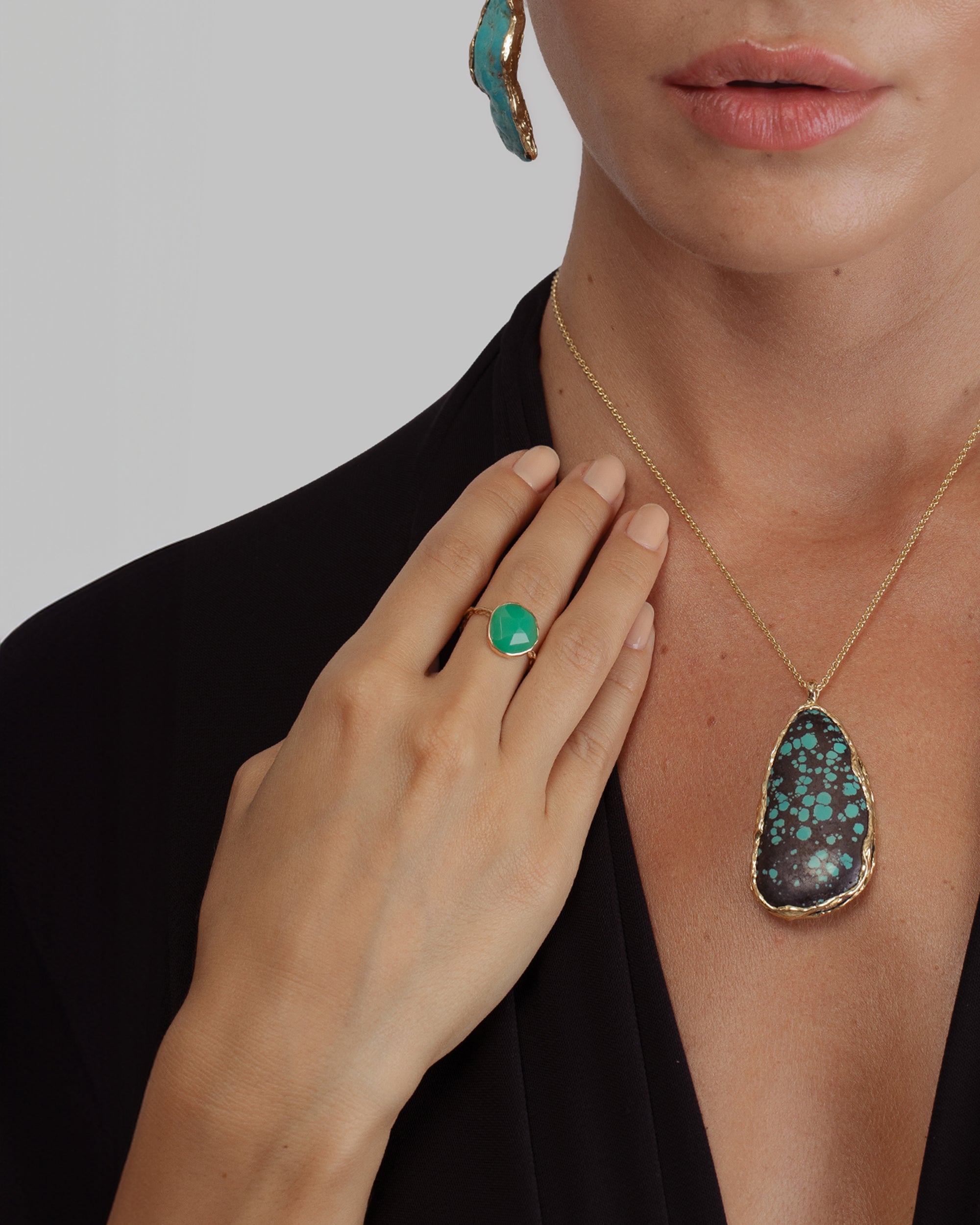 Amazonia Rosecut Chrysoprase Ring, 14K Gold