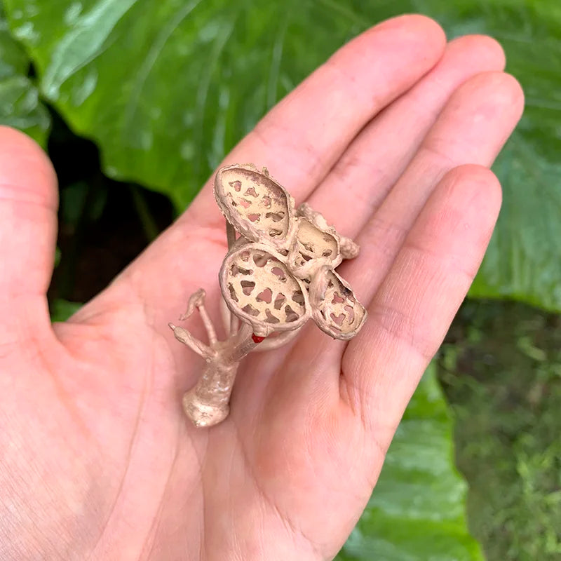 CASTED IN HERLOOM GOLD