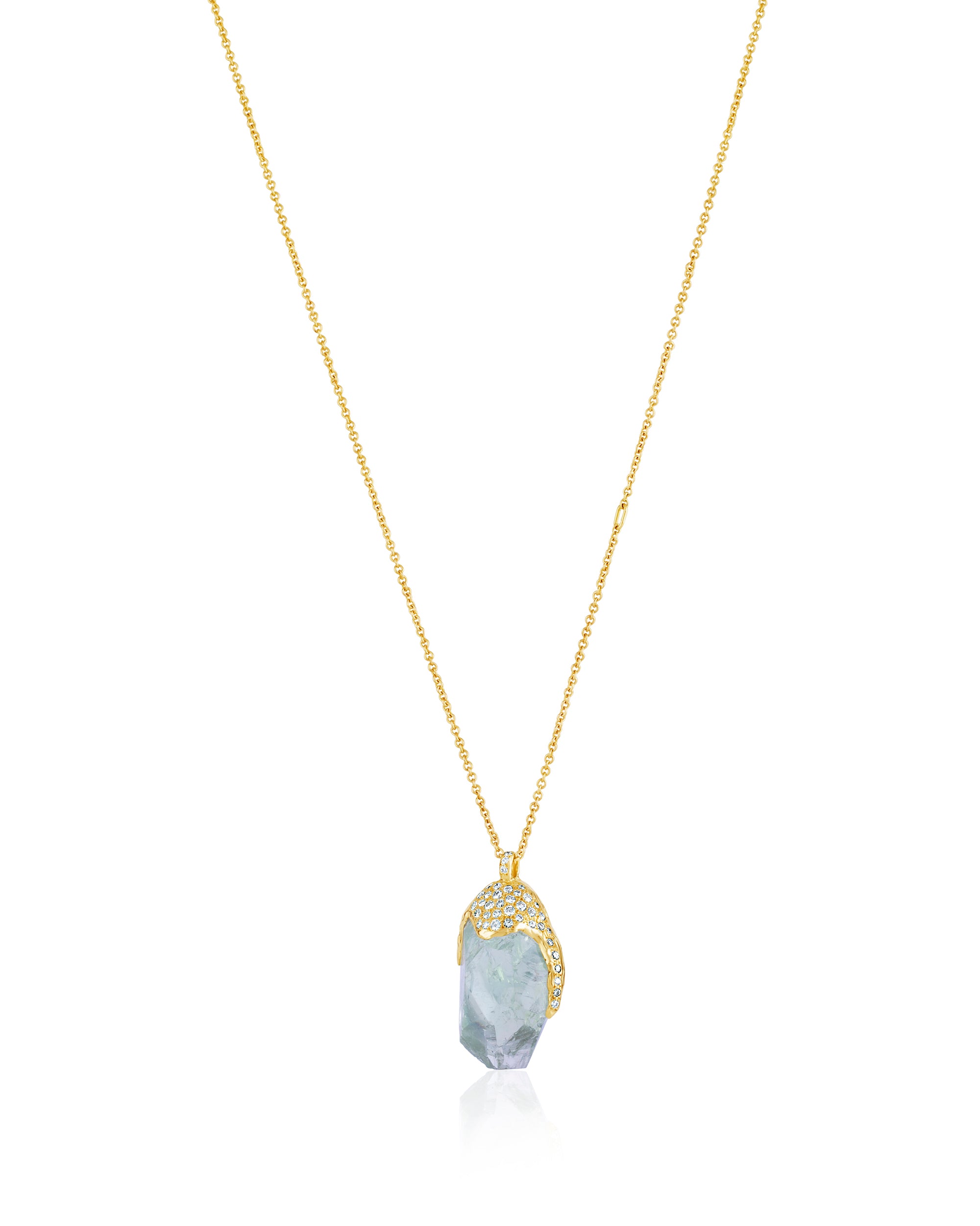 Side view of Natalie Dissel 18K yellow gold raw Prasiolite gemstone pendant showing the encrusted pavé diamond setting, Gem Rocks collection.